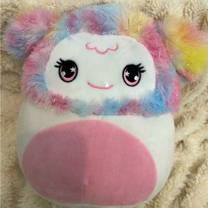 Yeti scented squishmallow